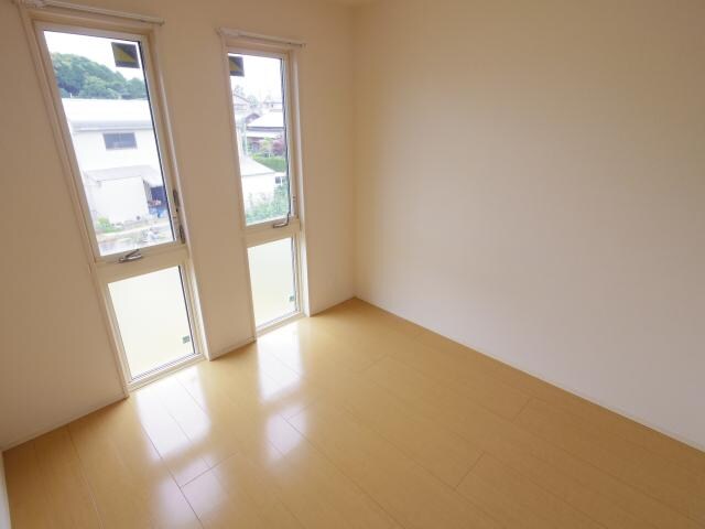  近鉄大阪線（近畿）/築山駅 バス7分赤部下車:停歩2分 2階 築11年