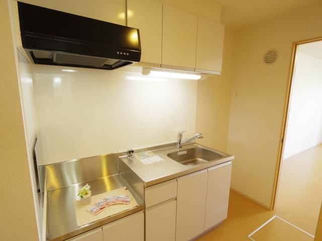  近鉄南大阪線/高田市駅 徒歩8分 1階 築11年