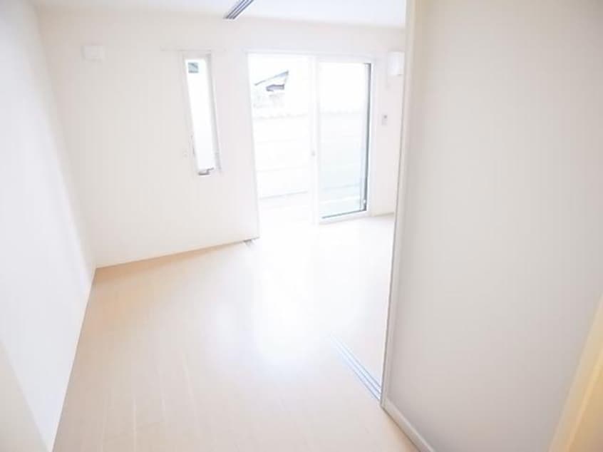  和歌山線/大和新庄駅 徒歩4分 1階 築11年