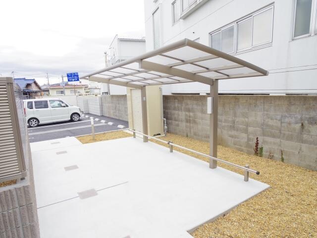  和歌山線/五条駅 徒歩10分 1階 築8年