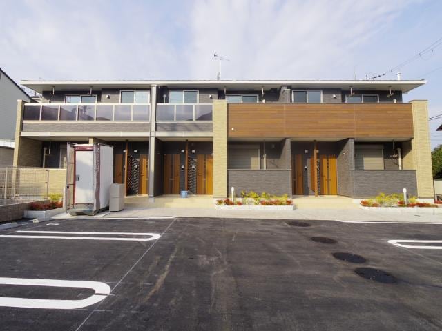  近鉄大阪線（近畿）/築山駅 徒歩3分 2階 築6年