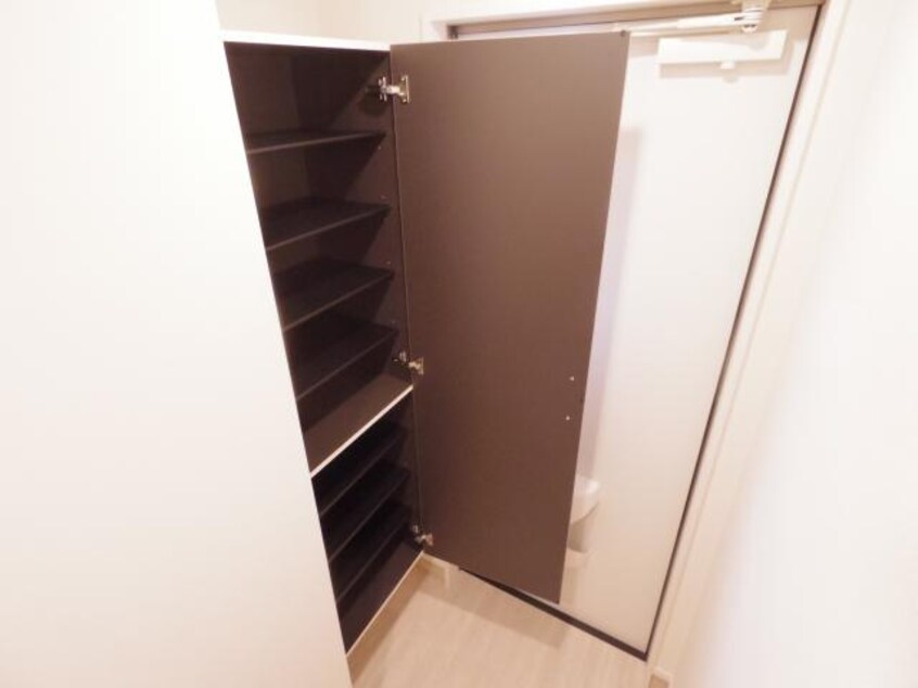  近鉄田原本線/箸尾駅 徒歩11分 2階 築5年