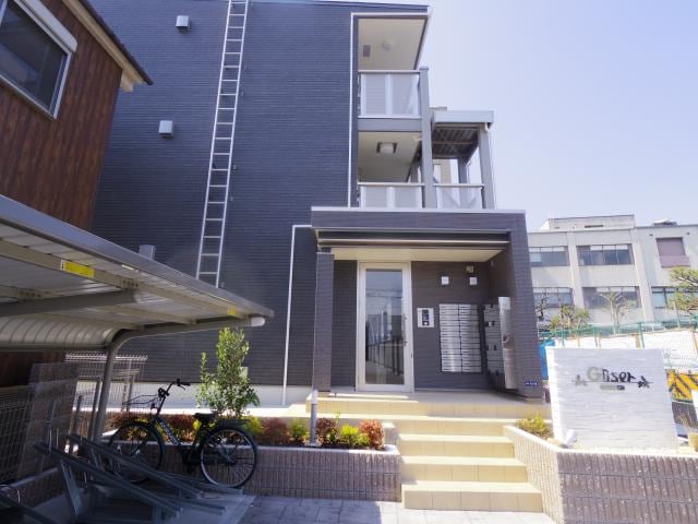  近鉄南大阪線/高田市駅 徒歩6分 2階 築4年
