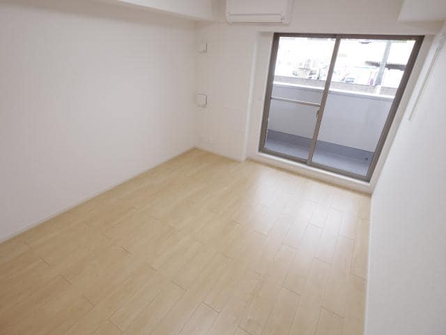  近鉄南大阪線/高田市駅 徒歩6分 2階 築4年