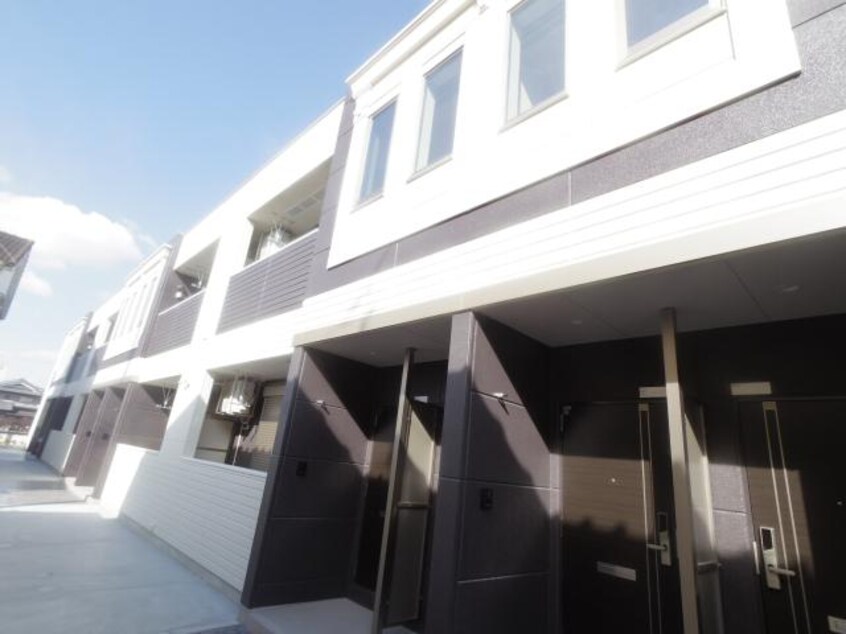  近鉄南大阪線/高田市駅 徒歩9分 2階 築2年