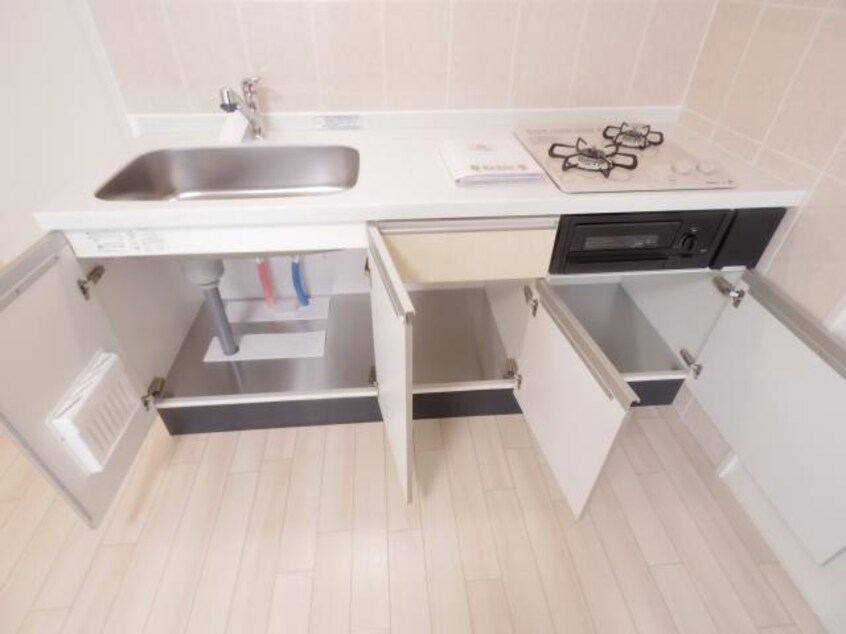  近鉄南大阪線/高田市駅 徒歩9分 2階 築2年