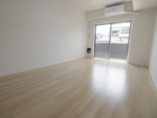  近鉄南大阪線/高田市駅 徒歩6分 2階 築2年