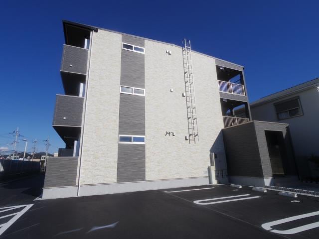  近鉄大阪線（近畿）/大和高田駅 徒歩13分 3階 築1年