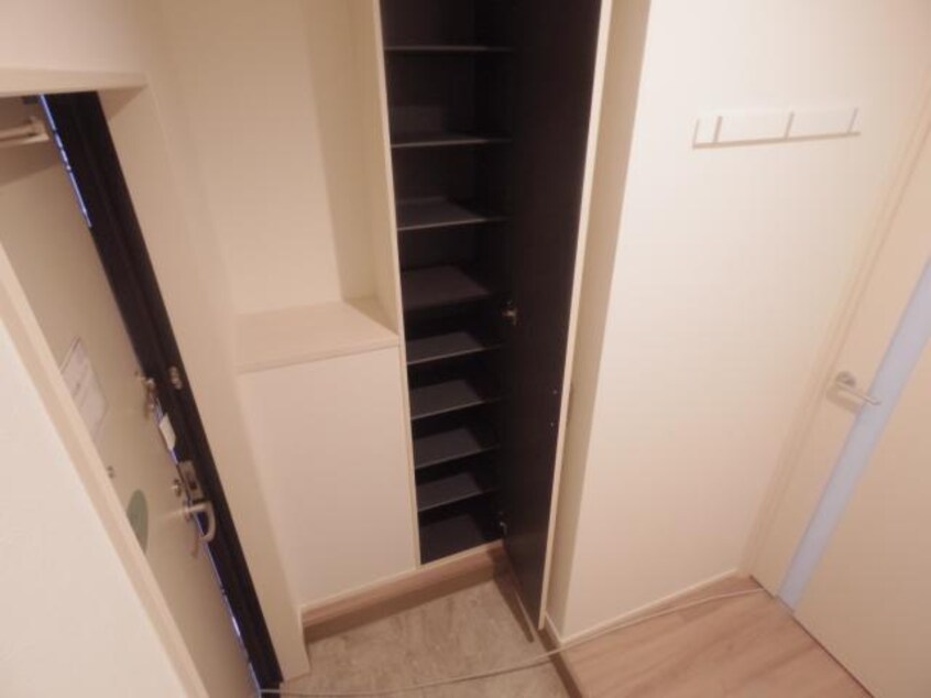  近鉄大阪線（近畿）/大和高田駅 徒歩6分 2階 築1年