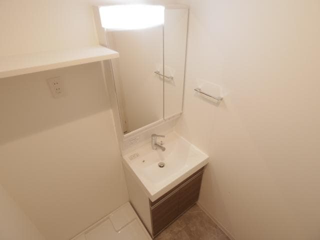  近鉄大阪線（近畿）/大和高田駅 徒歩6分 2階 築1年