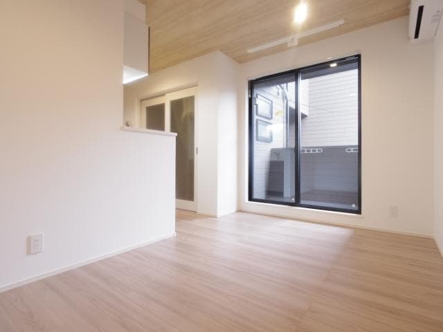  近鉄大阪線（近畿）/大和高田駅 徒歩6分 2階 築1年