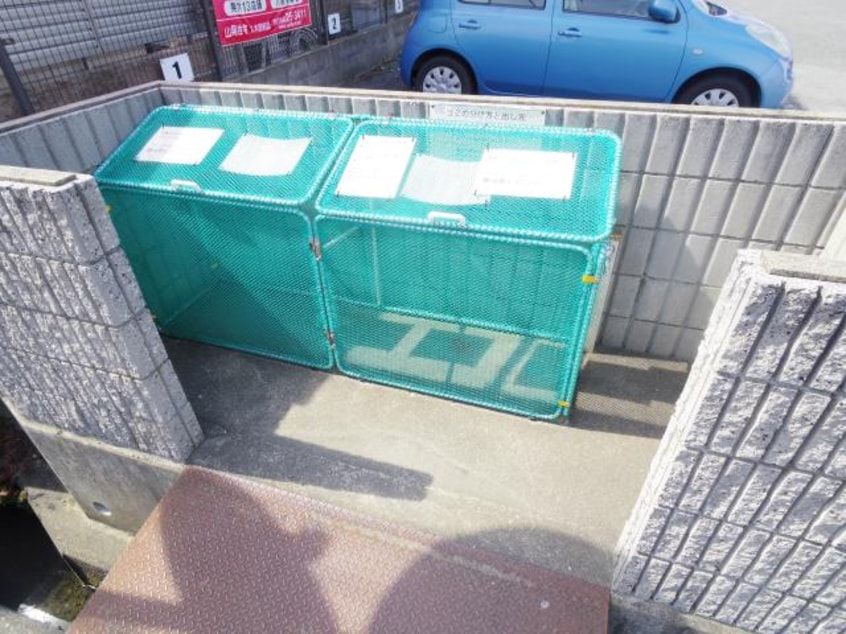  近鉄橿原線/新ノ口駅 徒歩7分 2階 築31年