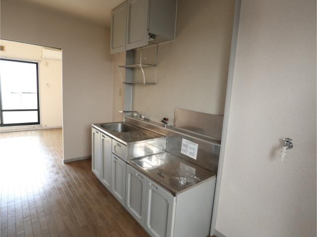  近鉄橿原線/新ノ口駅 徒歩7分 2階 築31年