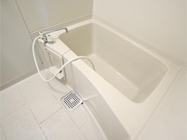  近鉄橿原線/新ノ口駅 徒歩7分 2階 築31年