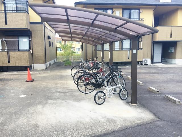  近鉄南大阪線/坊城駅 徒歩16分 1階 築28年