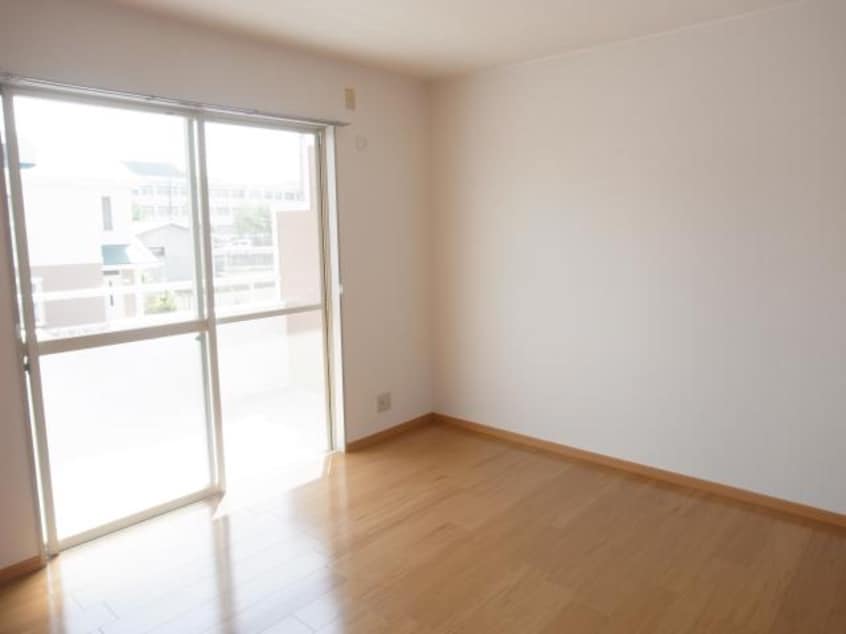  近鉄橿原線/橿原神宮前駅 徒歩11分 1-2階 築32年