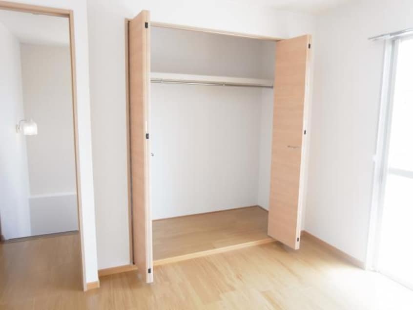  近鉄橿原線/橿原神宮前駅 徒歩11分 1-2階 築32年