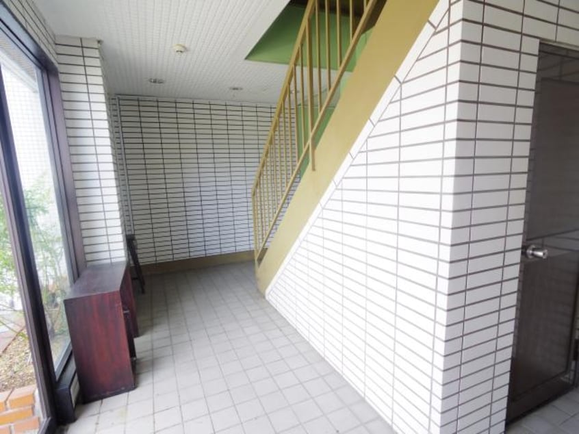  近鉄橿原線/畝傍御陵前駅 徒歩5分 2階 築36年