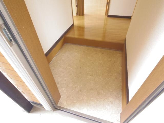  近鉄橿原線/田原本駅 徒歩8分 1階 築27年