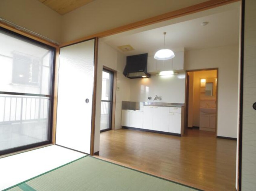  近鉄橿原線/田原本駅 徒歩8分 1階 築27年