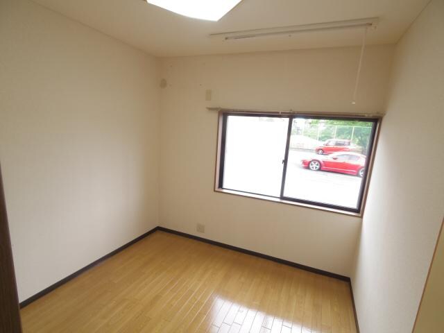  近鉄橿原線/田原本駅 徒歩8分 1階 築27年