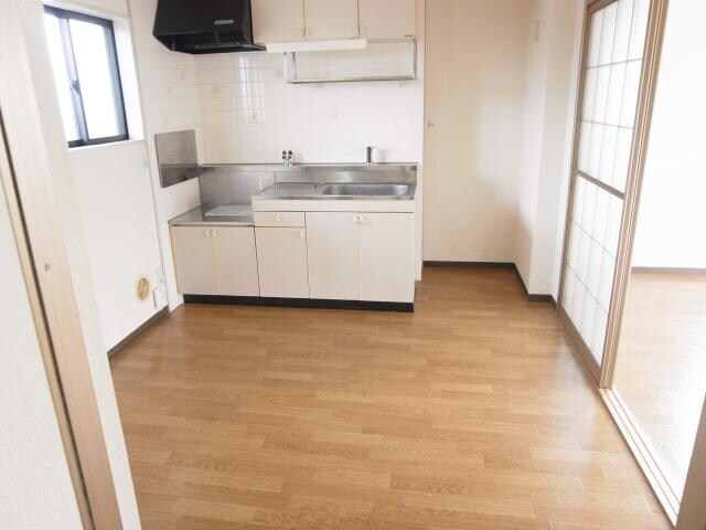  近鉄南大阪線/坊城駅 徒歩3分 2階 築26年