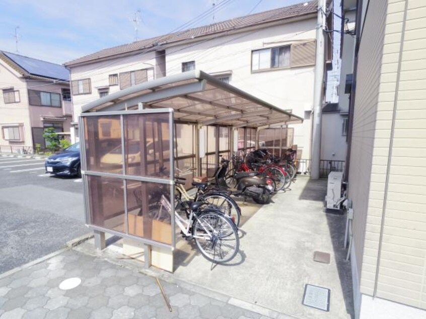  近鉄橿原線/新ノ口駅 徒歩7分 1階 築22年