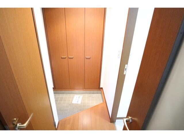  近鉄橿原線/新ノ口駅 徒歩7分 1階 築22年