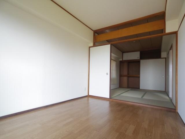  近鉄橿原線/新ノ口駅 徒歩5分 5階 築36年