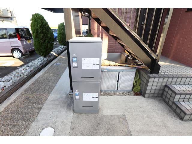  近鉄橿原線/新ノ口駅 徒歩15分 1階 築28年