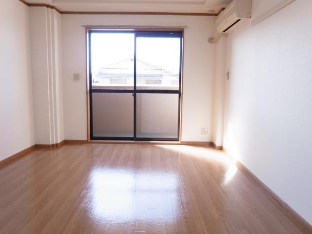  近鉄橿原線/田原本駅 徒歩15分 2階 築21年