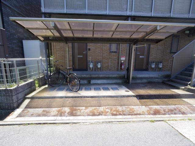  近鉄橿原線/畝傍御陵前駅 徒歩6分 2階 築21年