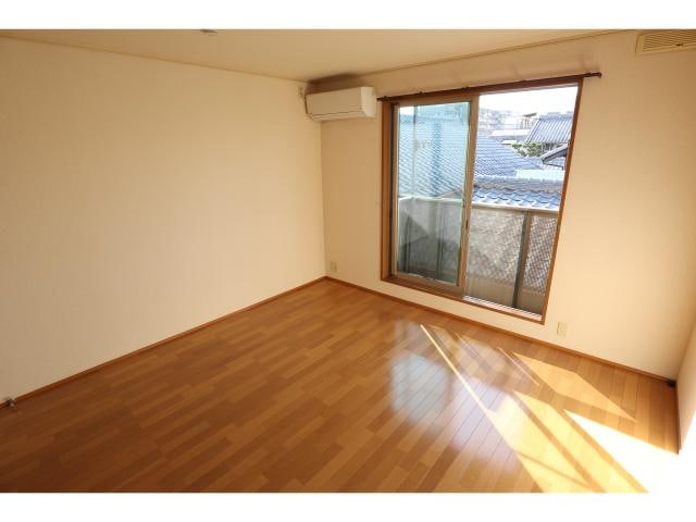  近鉄橿原線/畝傍御陵前駅 徒歩6分 2階 築21年