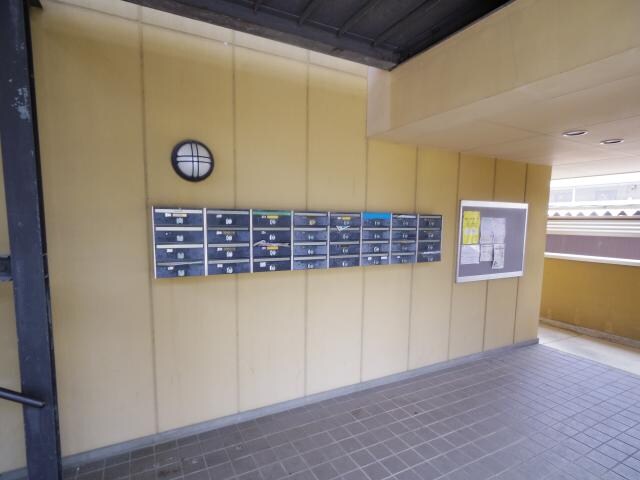  近鉄南大阪線/橿原神宮西口駅 徒歩9分 3階 築27年