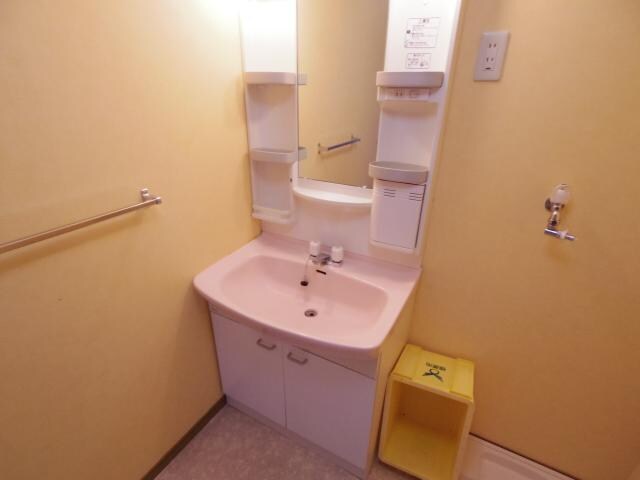  近鉄南大阪線/橿原神宮西口駅 徒歩9分 3階 築27年