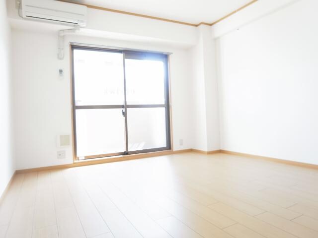  近鉄橿原線/八木西口駅 徒歩4分 2階 築20年