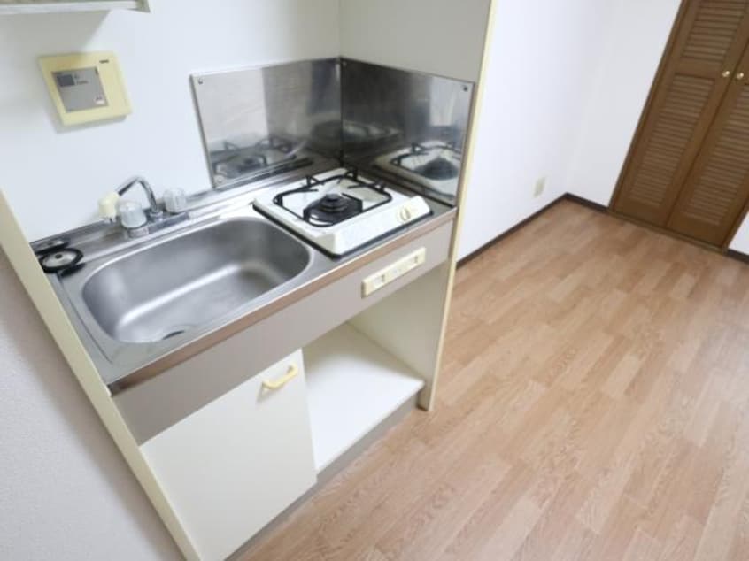  近鉄橿原線/橿原神宮前駅 徒歩2分 2階 築31年