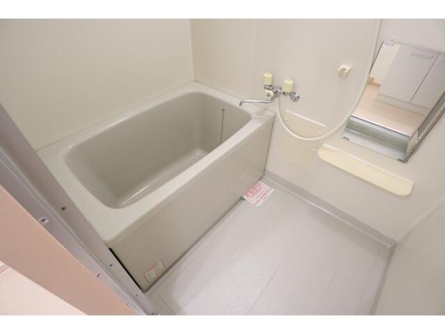  近鉄橿原線/田原本駅 徒歩8分 1階 築26年