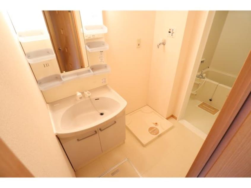  近鉄橿原線/八木西口駅 徒歩5分 1階 築19年