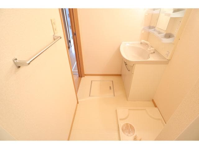  近鉄橿原線/八木西口駅 徒歩5分 1階 築19年