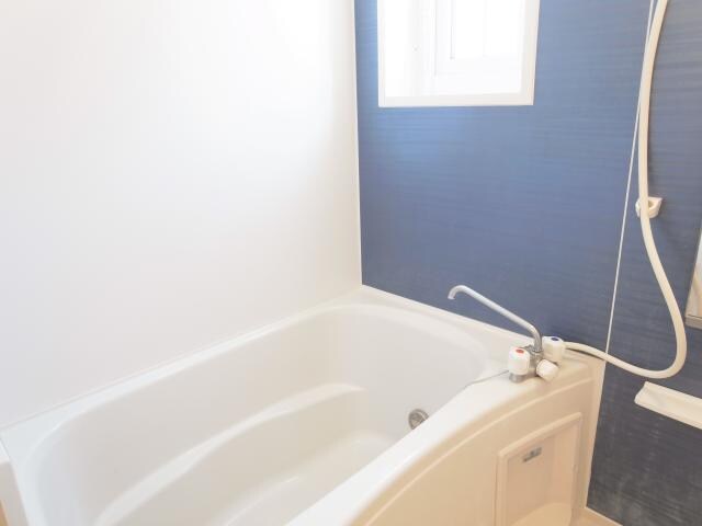  近鉄南大阪線/岡寺駅 徒歩15分 1-2階 築18年