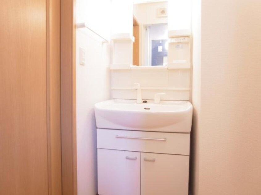  近鉄南大阪線/岡寺駅 徒歩15分 1-2階 築18年