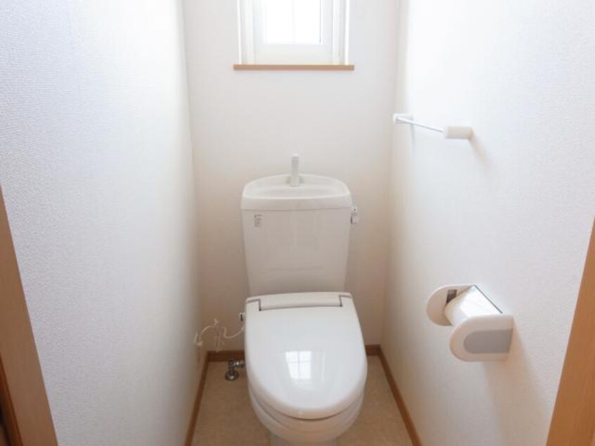  近鉄南大阪線/岡寺駅 徒歩15分 1-2階 築18年