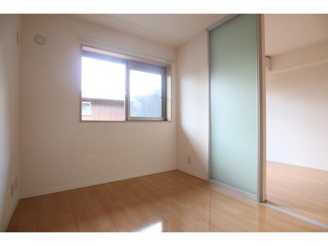  近鉄橿原線/八木西口駅 徒歩3分 1階 築17年