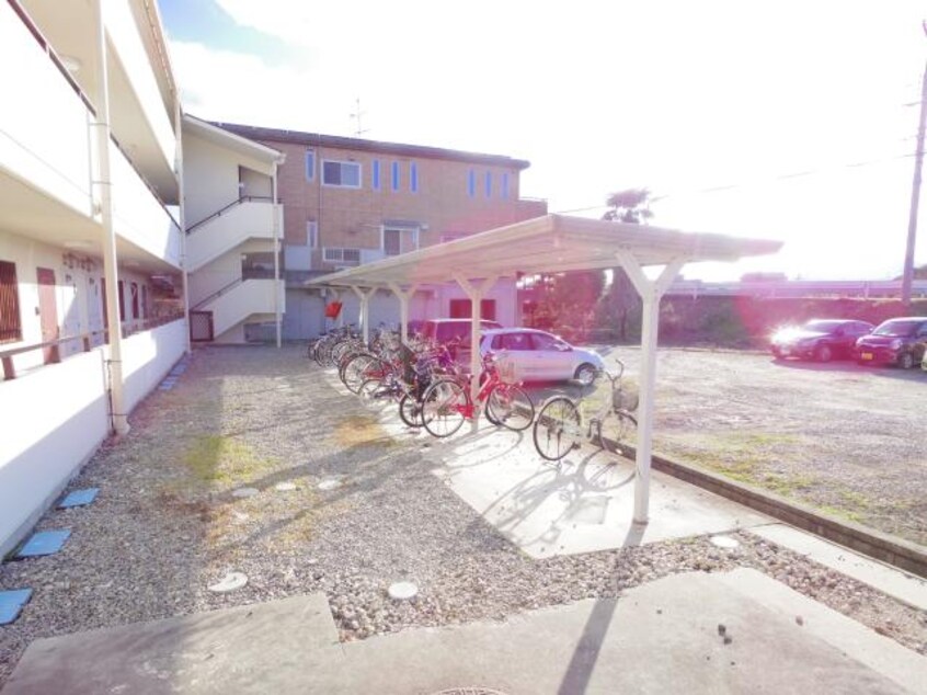  近鉄橿原線/八木西口駅 徒歩24分 3階 築17年