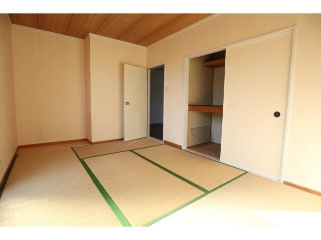  近鉄橿原線/田原本駅 徒歩22分 2階 築31年