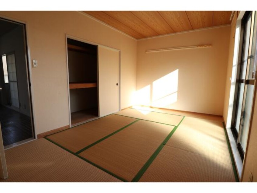  近鉄橿原線/田原本駅 徒歩22分 2階 築31年