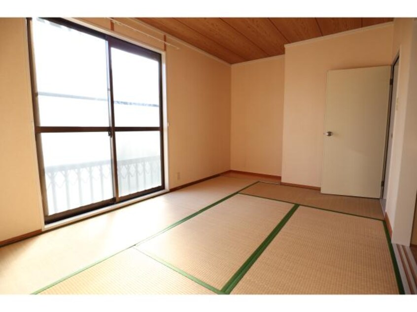  近鉄橿原線/田原本駅 徒歩22分 2階 築31年