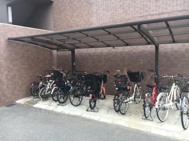  近鉄大阪線（近畿）/大和八木駅 徒歩11分 1階 築16年