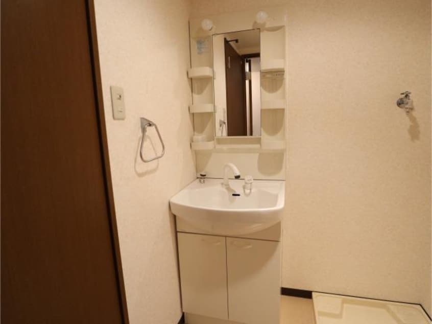  近鉄橿原線/畝傍御陵前駅 徒歩2分 2階 築35年